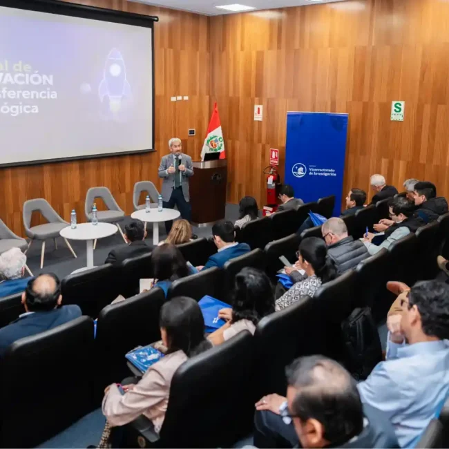 Conferencia del Festival de Innovación y Transferencia Tecnológica de la PUCP